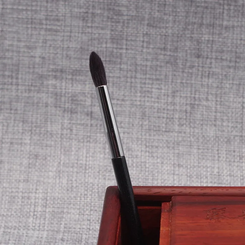 07 Eye Shadow Blending Brush Soft Saikoho Goat Hair Makeup Brushes Cosmetic Tool QINZHI Professional Handmade Make Up Brush