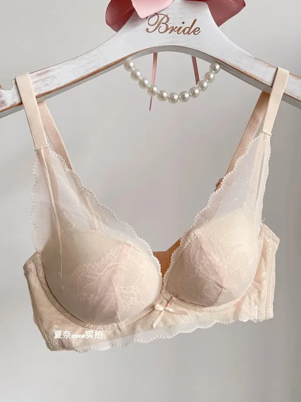 French Style Soft Lace Wireless Bra Set Women Push Up Small Breast Lift Full Cup Sexy Adjustable Comfort Lingerie Set Daily Wear