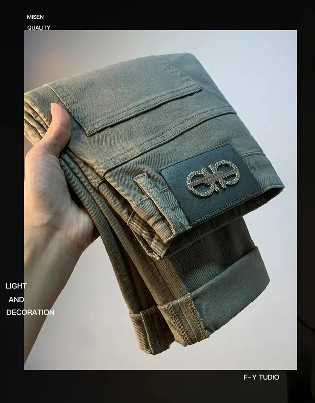 Lichte luxe herenjeans 2025 zomer dunne stretch taps toelopende kleine rechte pijpen casual veelzijdige denim effen kleur broek