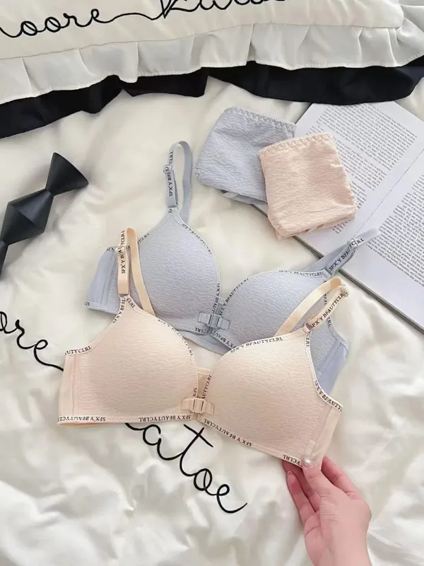 Set Lingerie Push-Up Penutupan Depan Seksi untuk Payudara Kecil Bra Tipis Nyaman Tanpa Tali Bahu Huruf Cincin Baja