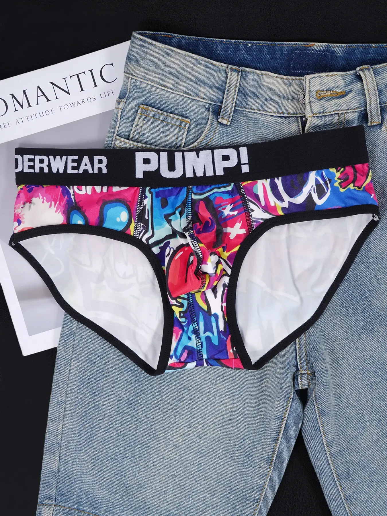 Men’s Graffiti Print Triangle Underwear Elastic Waistband Ice Silk Breathable Underwear — image 5