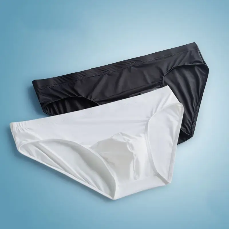 2 pçs grande bolsa de náilon cuecas masculinas cuecas de seda gelo masculino sem costura cuecas de cintura baixa calcinha fina plus size — image 2