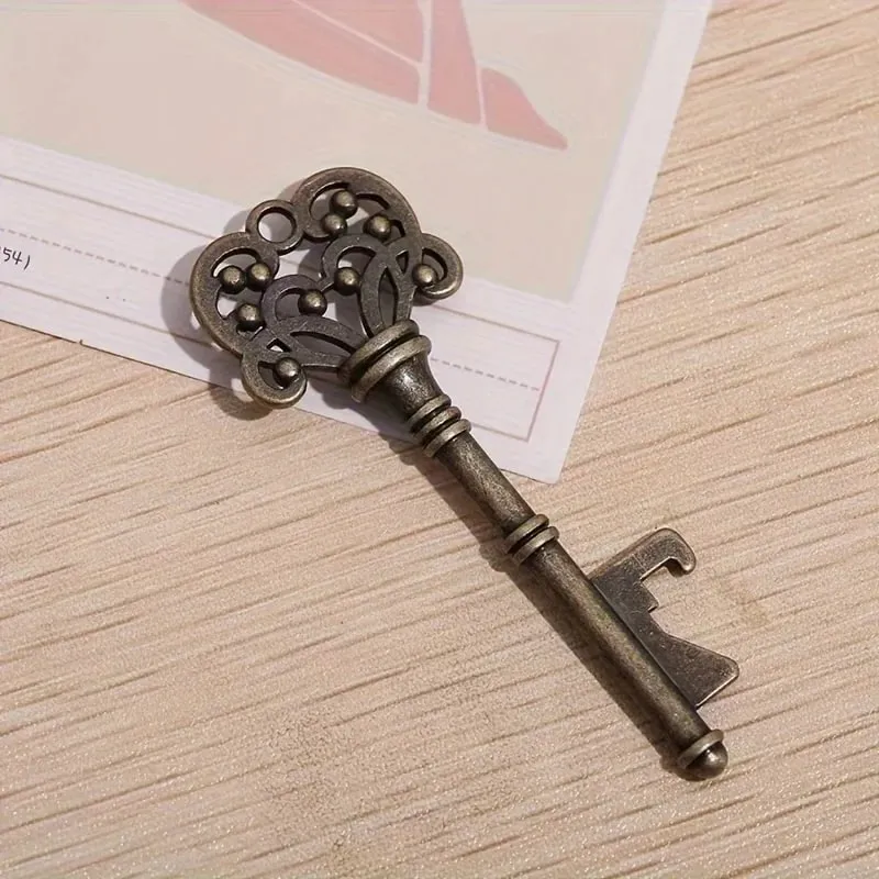 1pc Bottle Opener Vintage Crown Key Shape Bottle Opener Suitable For Bar Or Household Barware Tool Wedding Gift Kitchen Gadget
