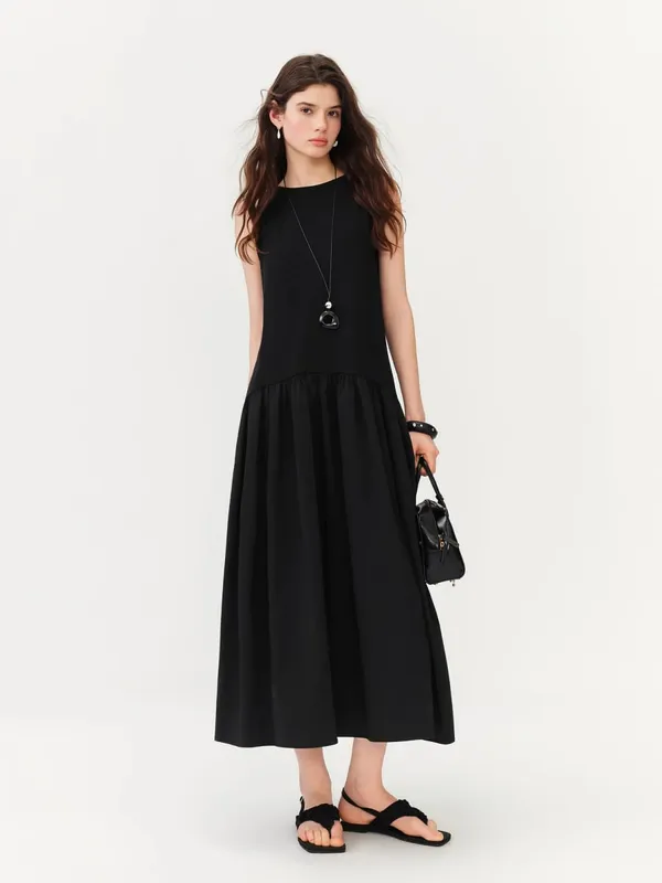 Women's Minimalist Commute Sleeveless Crew Neck Slim Fit Tank Dress 2026 Summer New Arrival Elegant Black Long Daily Dress — image 3
