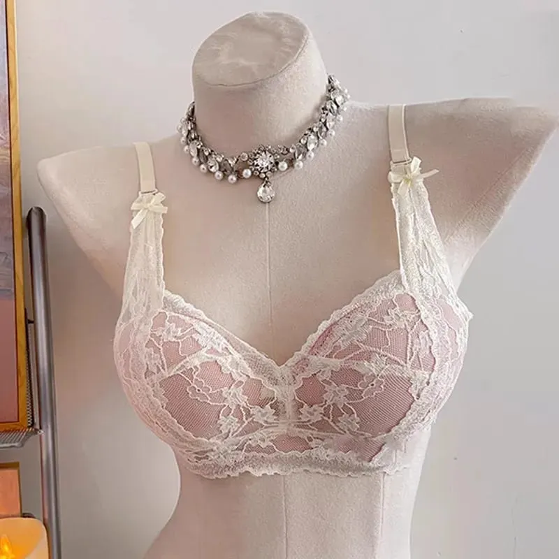 セクシーなBANERDANNI Halter Lace Bra Bow Soft Lace Fabric Padded Push Up Wireless Soft Innerwear Lingerie Small Bust All Day Comfort