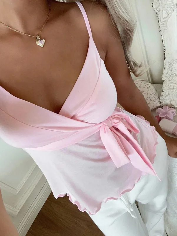 Women's Sexy Backless Side Tie-Strap Decor V-Neck Ruched Hem Cami Top Casual Slim Fit Solid Color A-Line Top Summer 2026