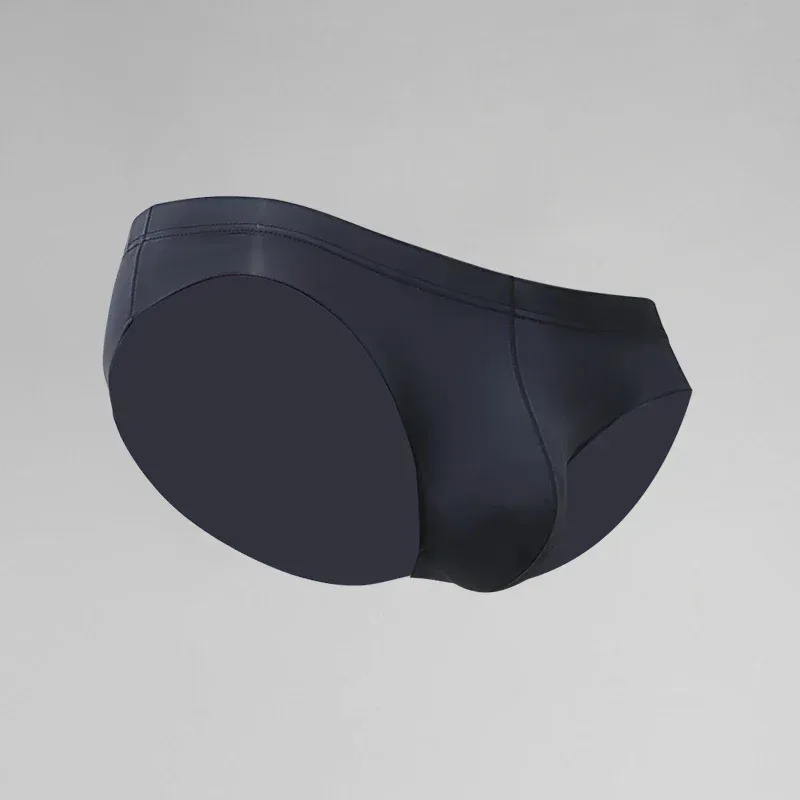 Modale Herrenunterwäsche. Superdünner Eisseidenstil für den Sommer. Verführerischer, atmungsaktiver Herren-Slip. Sexy, durchscheinende Unterhose
