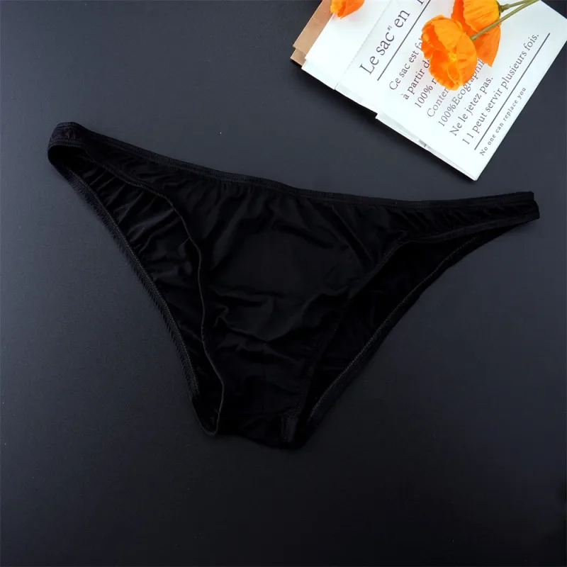 Người Đàn Ông Màu Trơn Ice Silk Quần Đùi Liền Mạch Eo Thấp U Lồi Quần Lót Nam Quần Lót Siêu Mỏng Co Giãn Thoáng Hơi Thở Nhanh quần