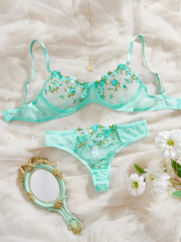 New Multiple Colors Available Embroidory Floral Babydoll Dresses Sexy Lingerie No-pad Bra And Brief Elegant Sleepwear Push Up