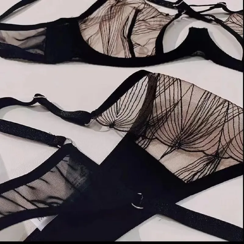 Set Lingerie Wanita Pakaian Dalam Push Up Cincin Baja Romantis Bulu Mata Jaring Hitam Set Bra dan Celana Dalam Segitiga Transparan Renda Seksi — image 3