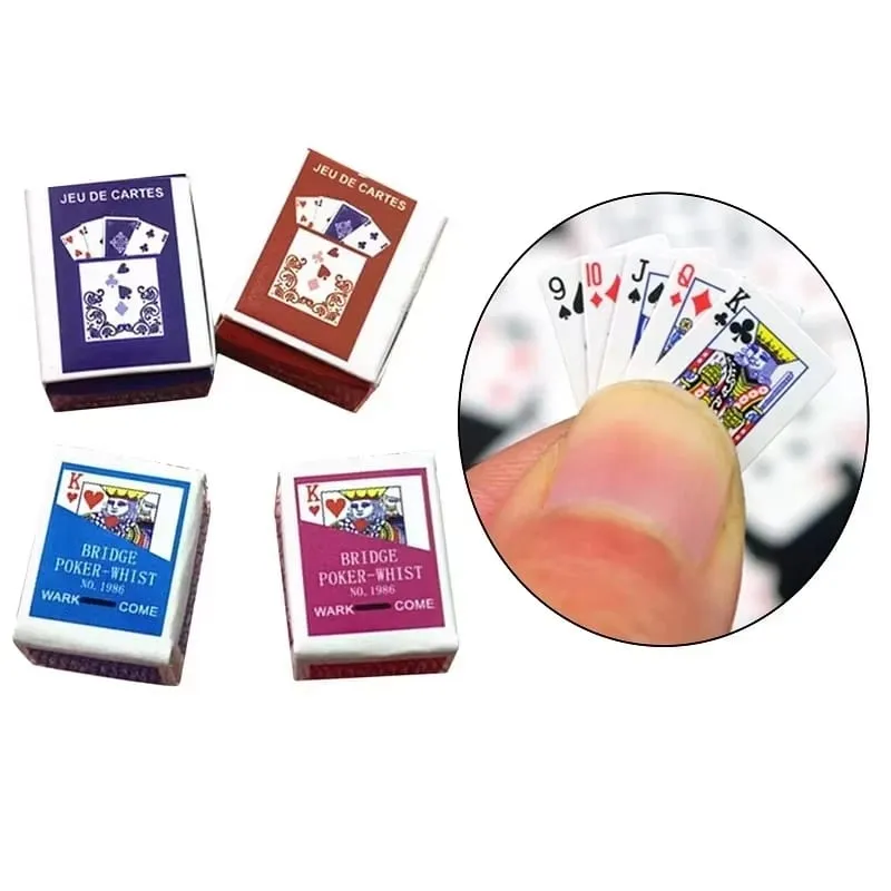 Mini cartes à jouer amusantes et mignonnes, jeux de Poker, Super petites cartes, cadeaux, jouets de voyage, accessoires de farces, carte de Poker Miniature