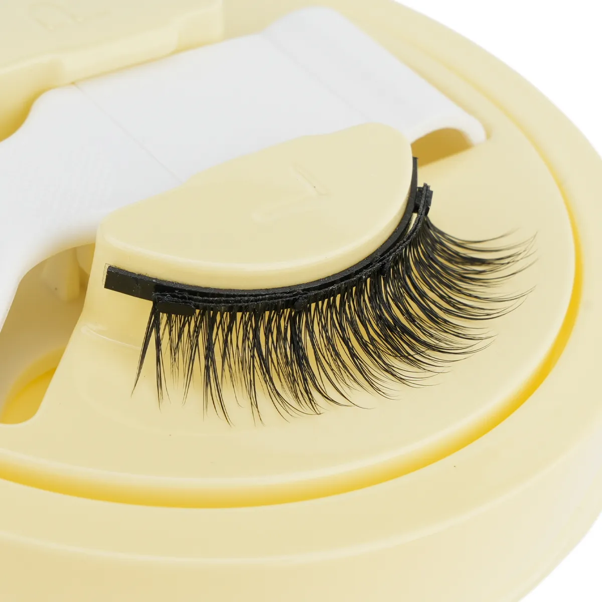 Magnetic Eyelashes No Glue Needed Reusable Natural Look 3D Faux Mink Lashes Easy Apply Magnetic Lashes Set for Eye Makeup Tool — image 3