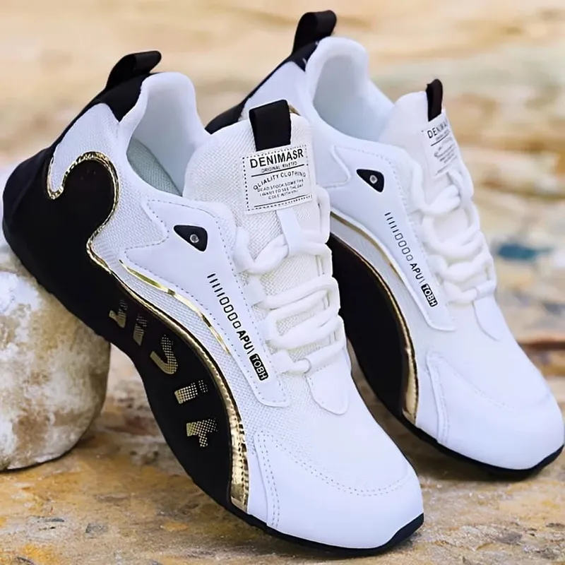 Trendy Black and Gold Color-Blocking Mesh Casual Shoes Men's Breathable Shock-Absorbing Thick-Soled Sneakers Versatile Soft-Soled Non-Slip Men's Shoes for Daily Commuting