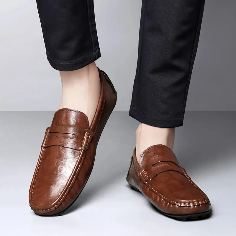 New Classic Casual Leather Men Shoes High Quality Summer Soft Bottom Loafers Outdoor Slip on Driving Shoes Flat Designer Shoes