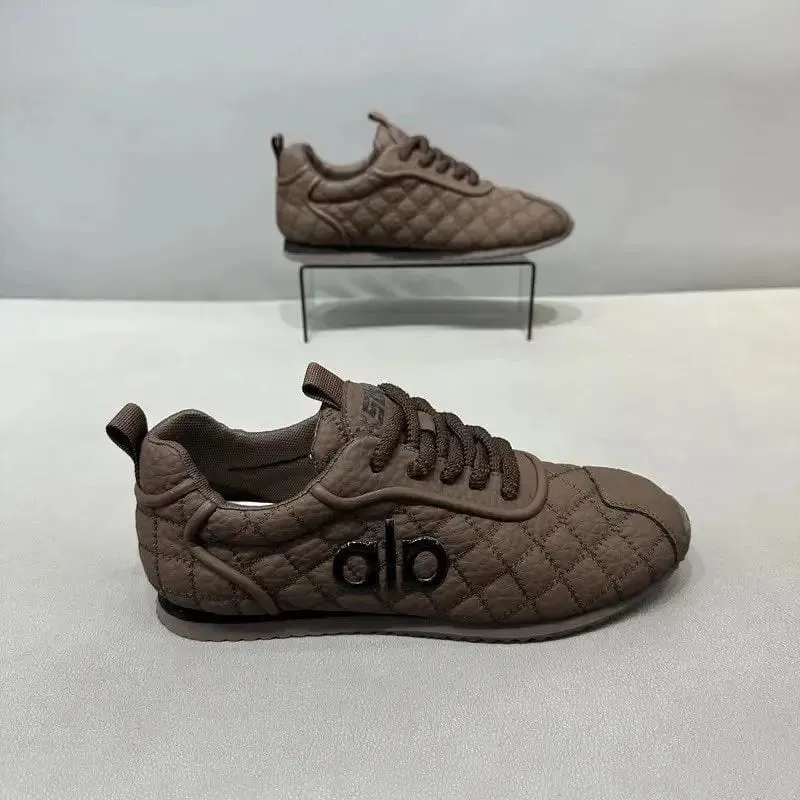 ClaWave Men Quilted Retro Jogger Shoes Lightweight Non Slip Casual Walking Sneakers Trendy Daily Footwear EU39-44