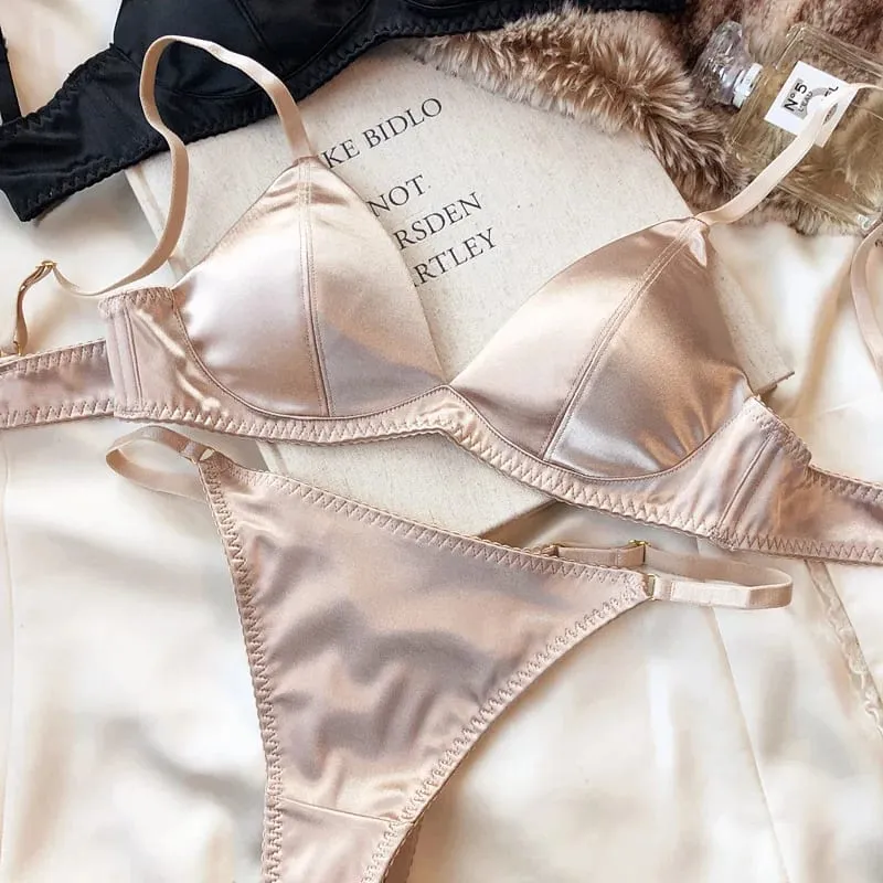 2026 New French Ultra Thin Women Lingerie Set Satin Lace Splicing Comfort Bras Leopard Print Temptation Bra Thong Sets Underwear — image 8