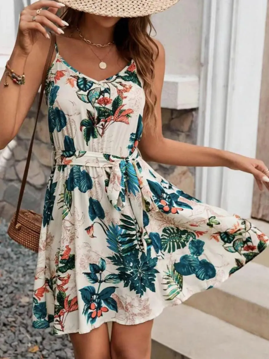 Um vestido feminino estilo boêmio, adequado para férias e atividades ao ar livre, confortável e moderno.