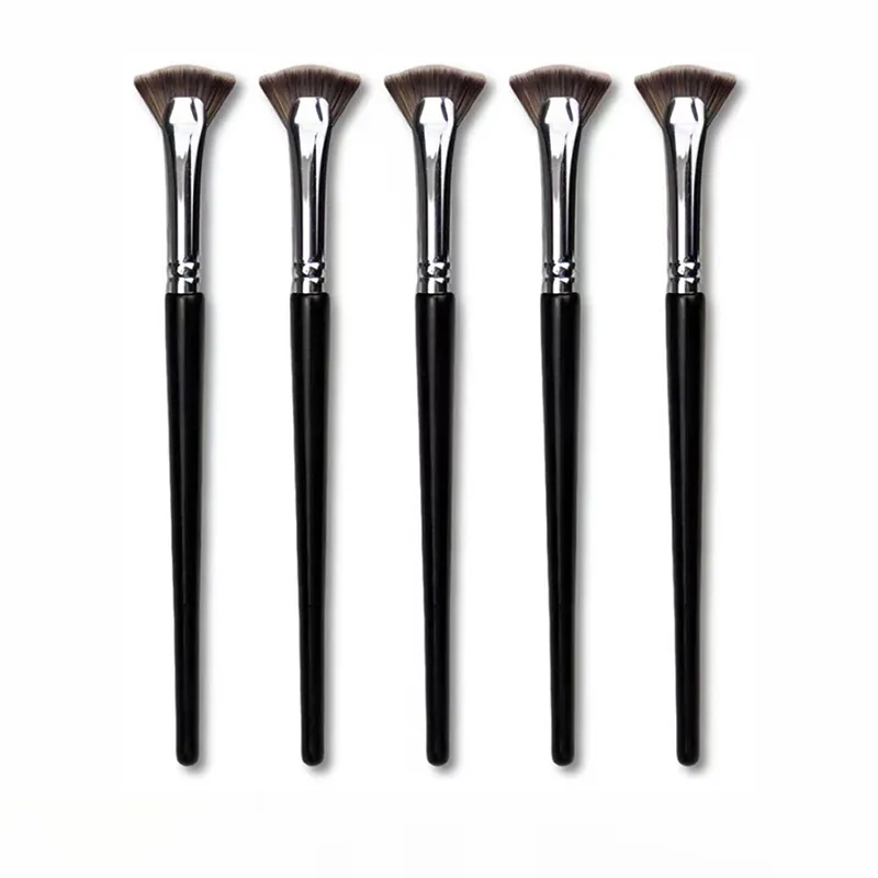 New Fan-shaped Eyelash Brush Soft No Shedding Professional Beauty Eyelash Makeup Brushes Mascara Highlighter Powder Smudge Tool — image 1