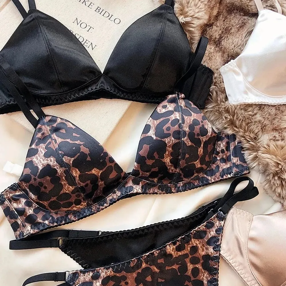 Summer Women Underwear Set Silken Triangle Cup Wireless Bras French Bralette Seamless Intimates Bra and Thong Lingerie Set — image 1