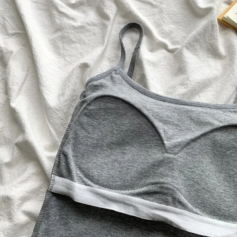 Women's Camisole With Built In Bra Pads Slim Fit Crop Tank Top Basic Spaghetti Strap Cami Casual Summer Sleeveless Top