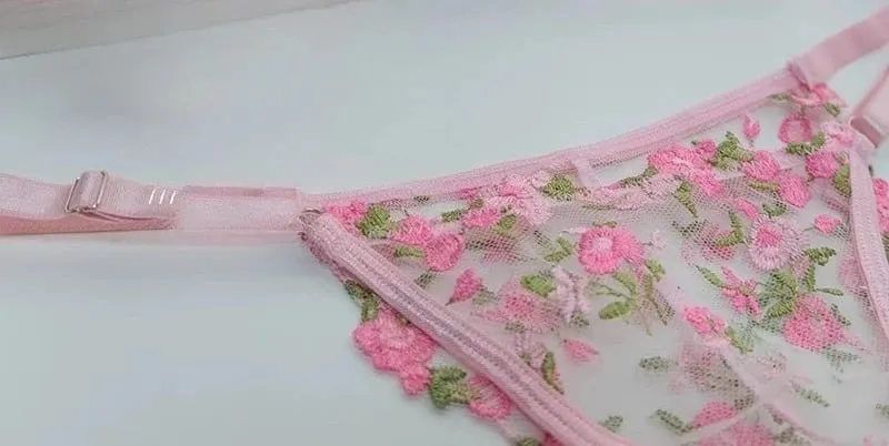 Everyday French Lace Bra Set Wireless Support Embroidered Flower Ultra Thin Breathable Comfort Hollow Out Lingerie BANERDANNI