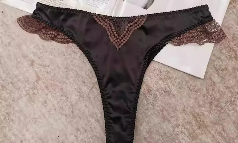 Satin Dessous-Set Französischer Spitzen-BH mit Vorder-Verschluss - Ultra dünn Minimizer & Push Up für jede Größe BANERDANNI AB