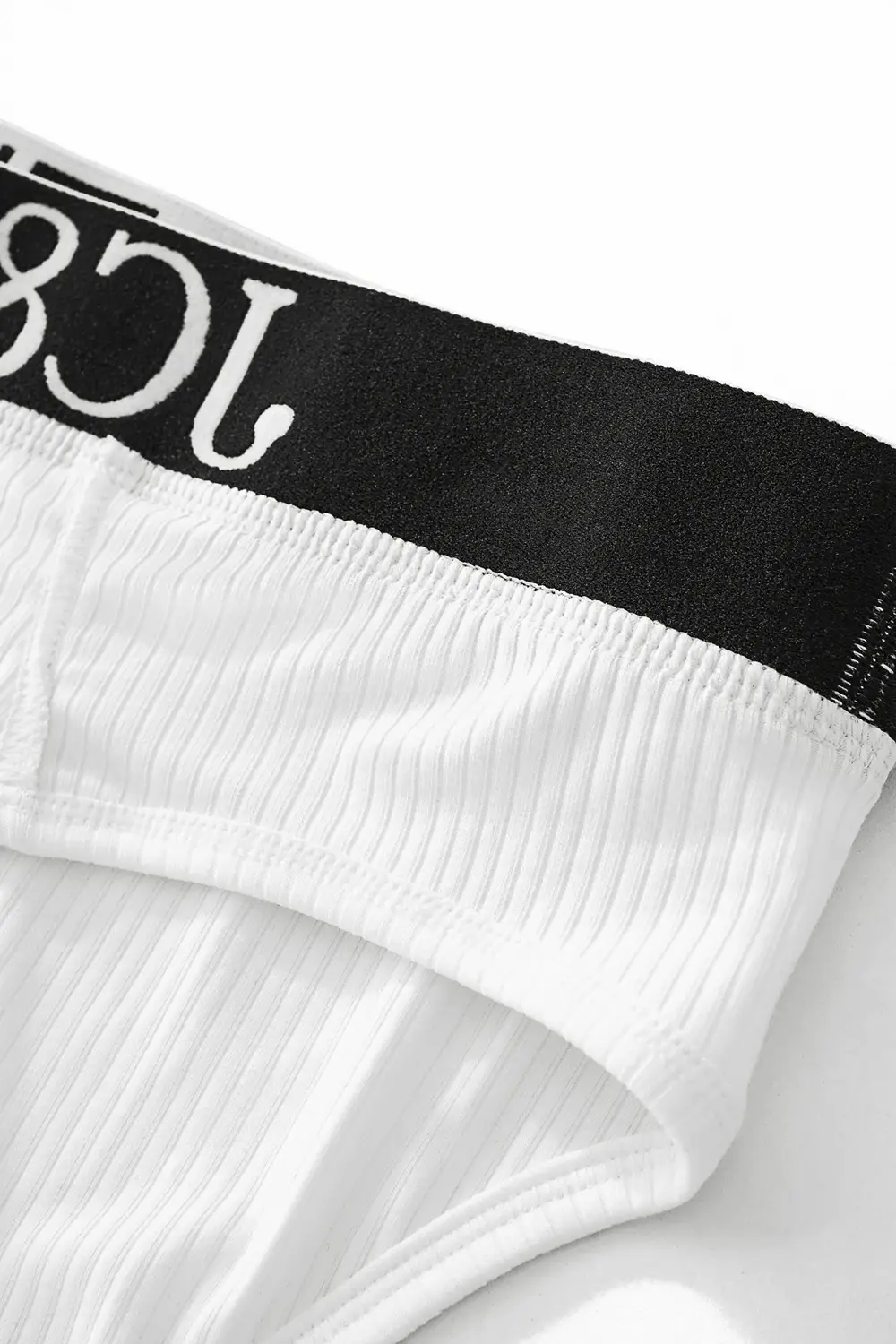 Cuecas masculinas atléticas com design de corte alto, cuecas de algodão com nervuras, conforto esportivo para homens, biquíni deslizante, tanga