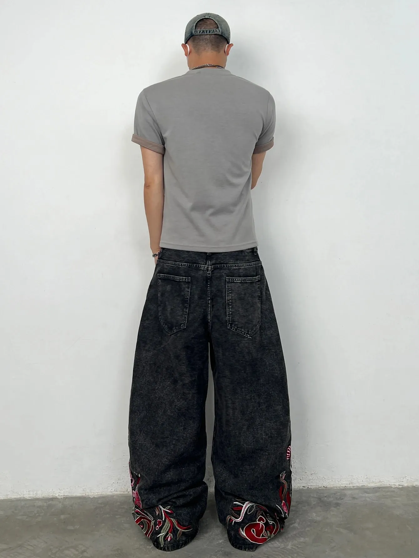 American Retro Embroidered Design Snowflake Gray Baggy Jeans Man Y2K Trendy Street Fashion Skateboard Style Versatile Long Pants