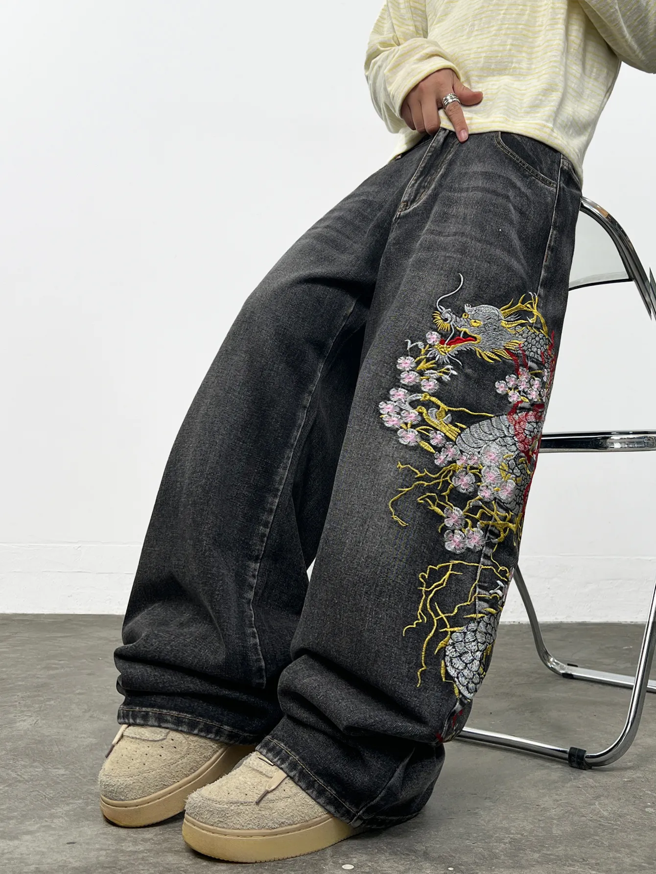 American Retro Washed Distressed Dragon Embroidery Men's Loose Wide-Leg Jeans Street Hip-Hop Trend Fashion Versatile Trousers