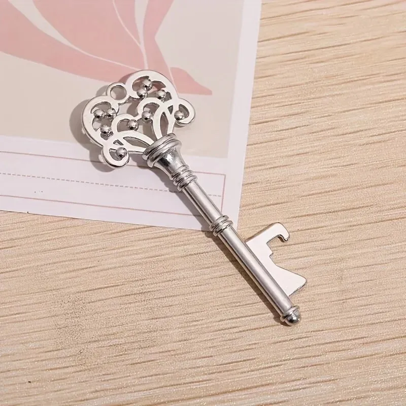 1pc Bottle Opener Vintage Crown Key Shape Bottle Opener Suitable For Bar Or Household Barware Tool Wedding Gift Kitchen Gadget
