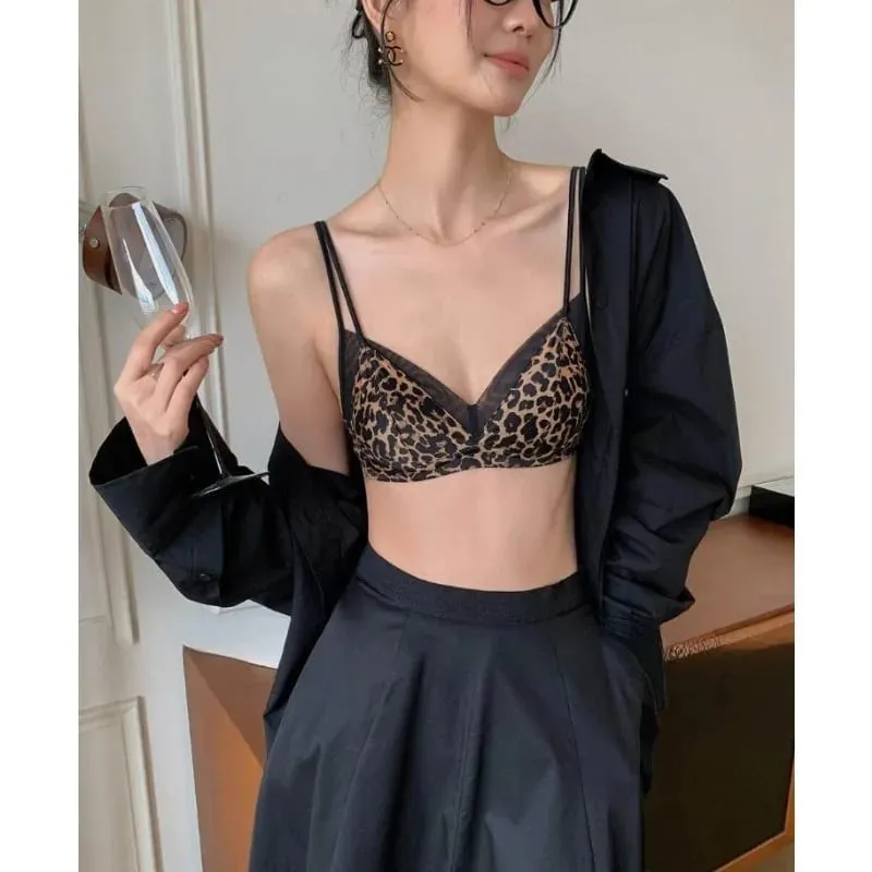 Modish Leopard Intimate Set Non-wire Thin Triangle Bra Breathable Summer Nude Fabric Small Chest Firm Gathering Womens Indoor