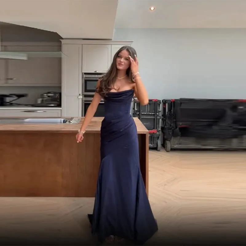 Mulheres sexy plissado sem alças vestido de cetim chique sólido fora do ombro sem costas cintura alta bodycon vestidos 2026 novo vestido de festa à noite — image 6