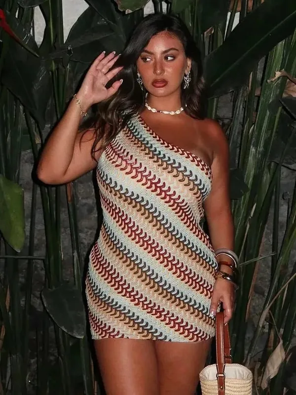 Bohemian Slanted Shoulder Colorful Striped Bodycon Dress Chic Irregular Printed Knitted Backless Slim Fit Mini Dresses Beach