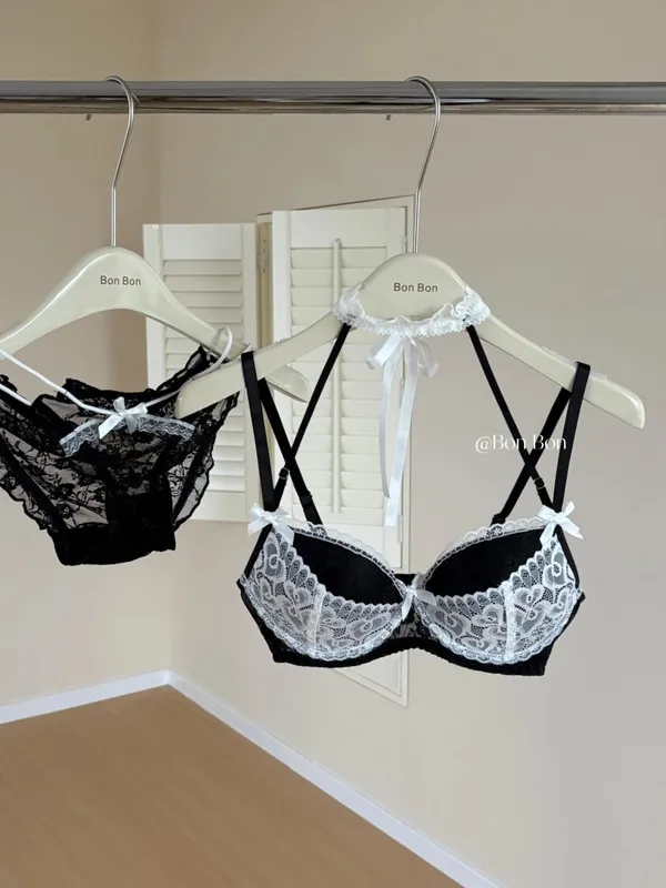 French Lace Halter Neck Women Lingerie Set Push‑Up Bra Kit Soft Breathable Skin‑Friendly Underwear For Small Bust
