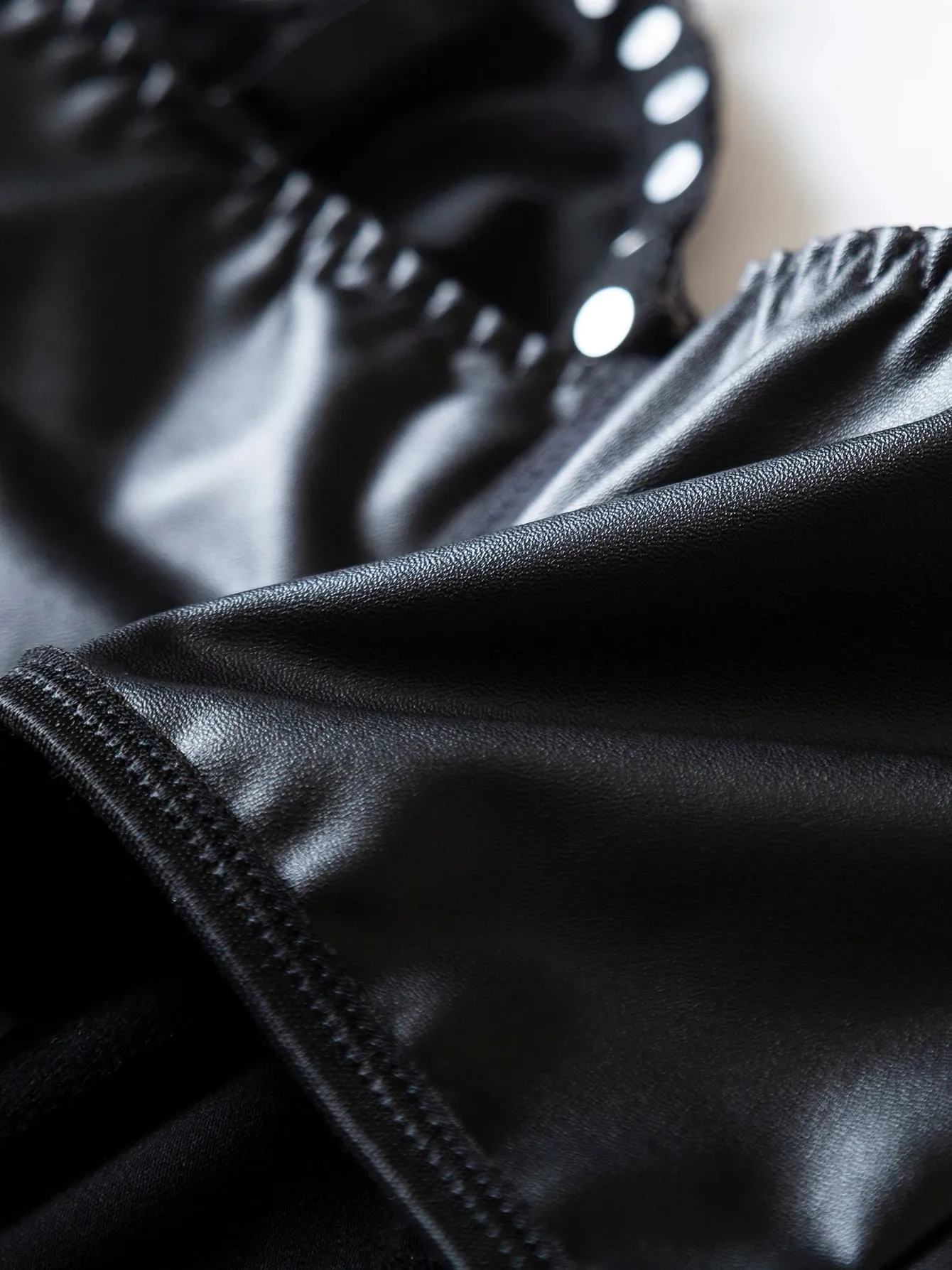 Punk Style Leather Halter Top with Metal Ring Cross Decoration Dark Sexy Outfit/Cosplay Top for Trendy Girls