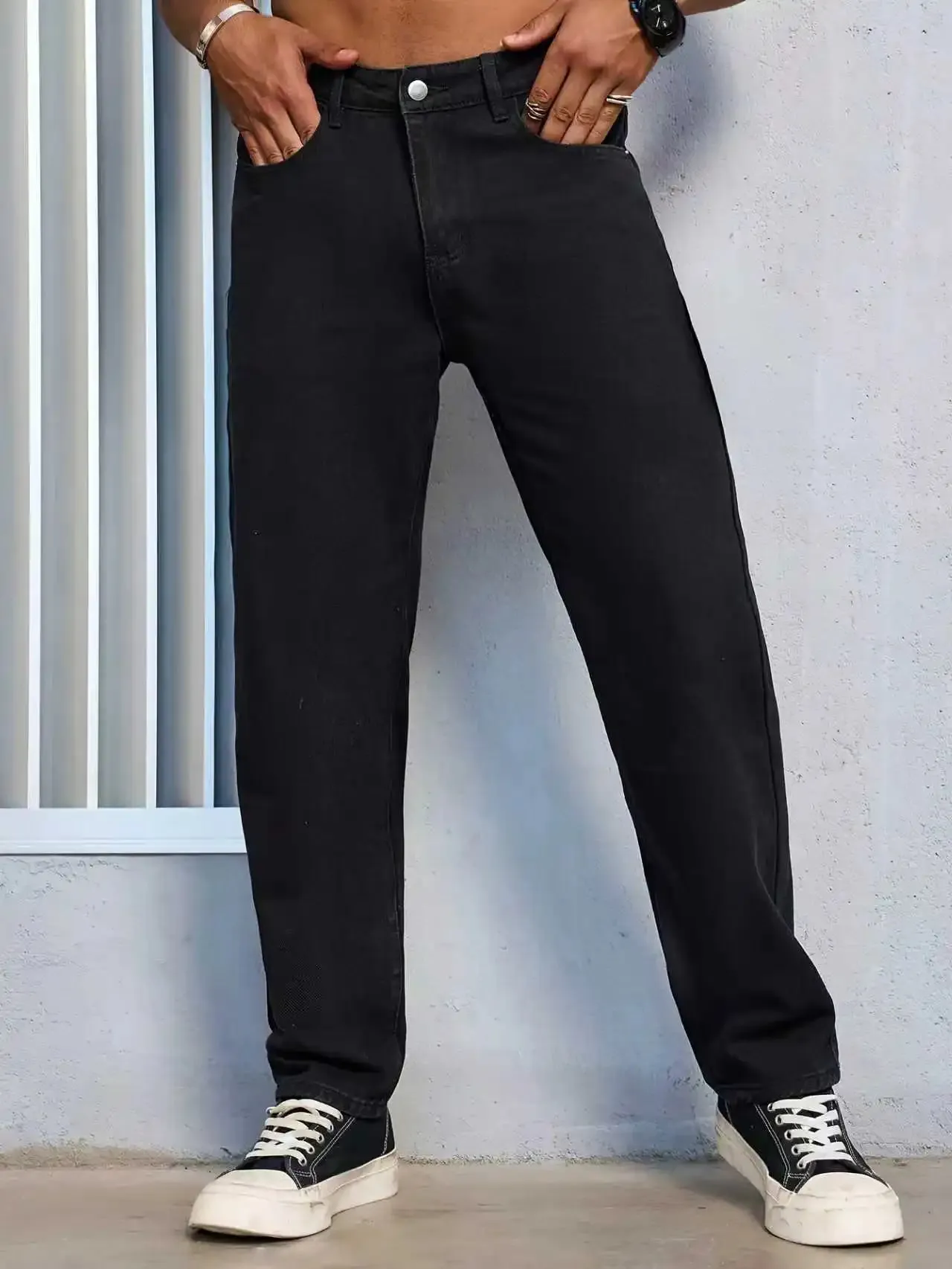 Men's Casual Solid Black Regular fit Jeans