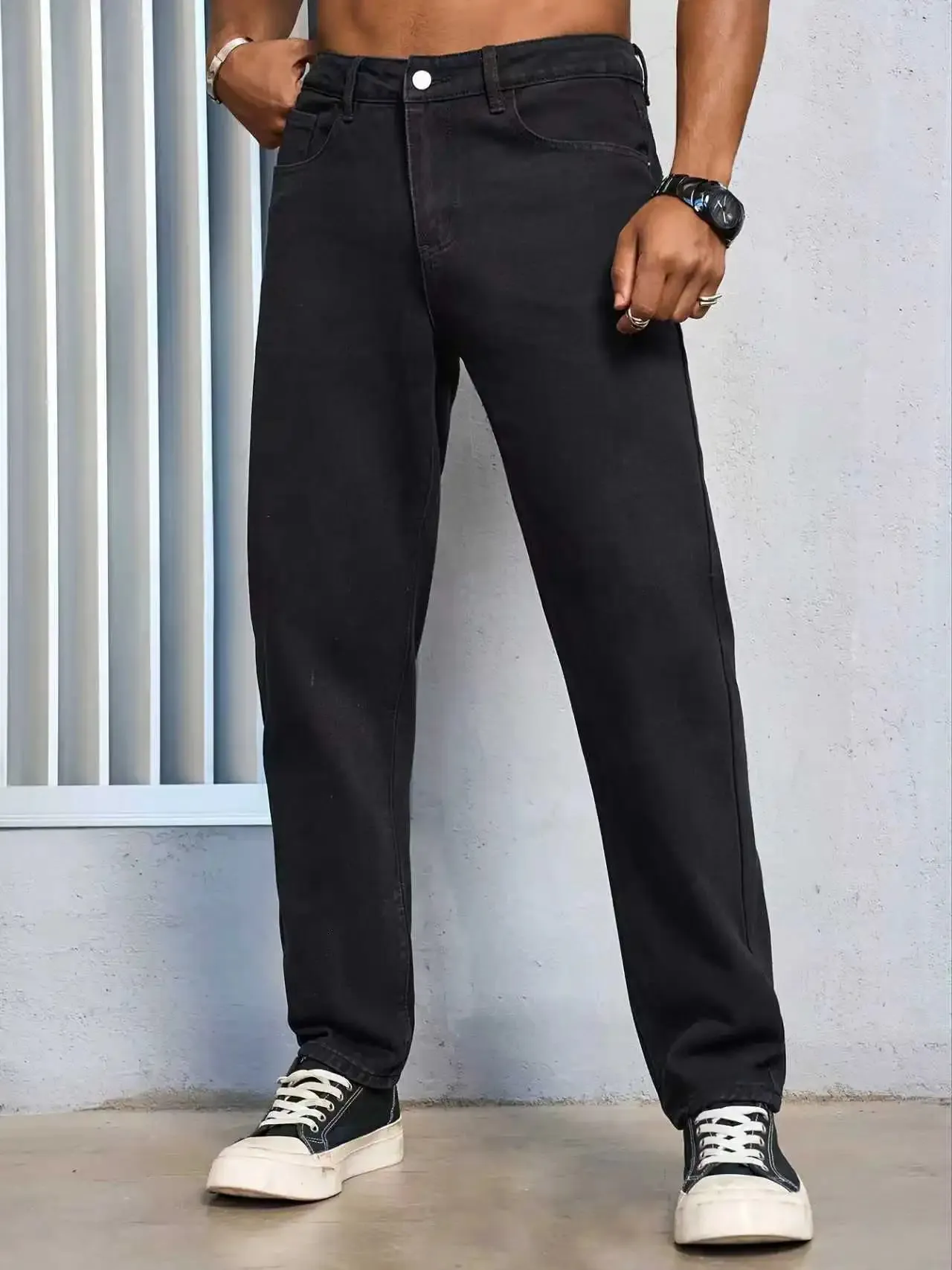 Men's Casual Solid Black Regular fit Jeans