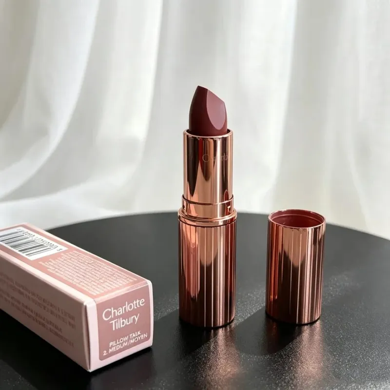 CT Dễ dàng sử dụng 4 màu 9 màu Bảng phấn mắt Charlotte Tilbury Son dưỡng môi Gối Talk Big Lip Plumpgasm Lip Blush Quà tặng trang điểm