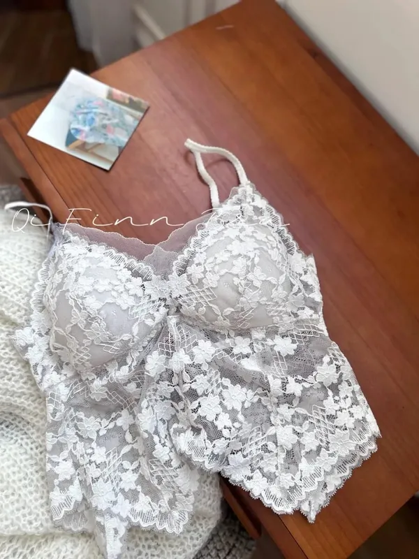 Elegant French Embroidered Halter Bra Small Chest Wrinkle-Free Lingerie Set Beauty Back UK Fit Adjustable Comfort Summer MOYISU — image 13