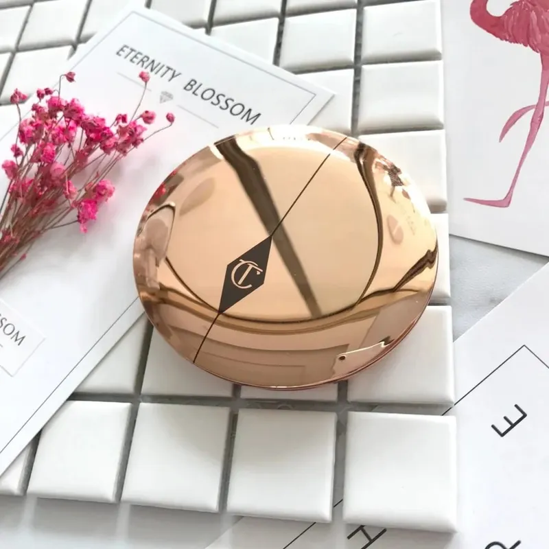 Charlotte Tilbury Lip Stick Liquid Foundation Highlighter Pressed Powder Blush Facial Spot Concealer Foundation Makeup Cosmetics