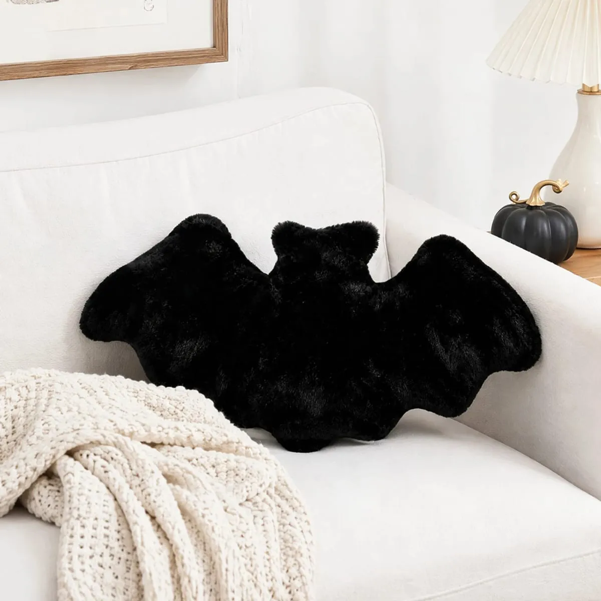 Halloween Bats Plush Pillow Halloween Decorative Pillow Furry Bat Plush Pillows for Halloween Decorative Home Sofa Bed