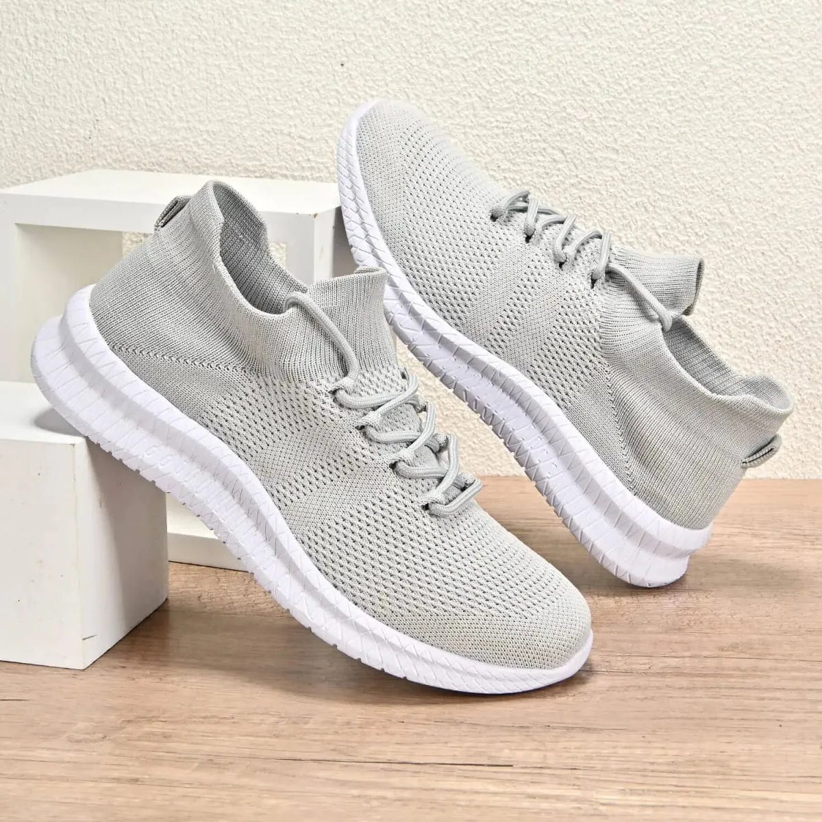 Baskets hommes chaussures hommes chaussures à enfiler de haute qualité hommes mode hommes chaussures antidérapantes respirant chaussure à semelles souples antidérapant 39-48