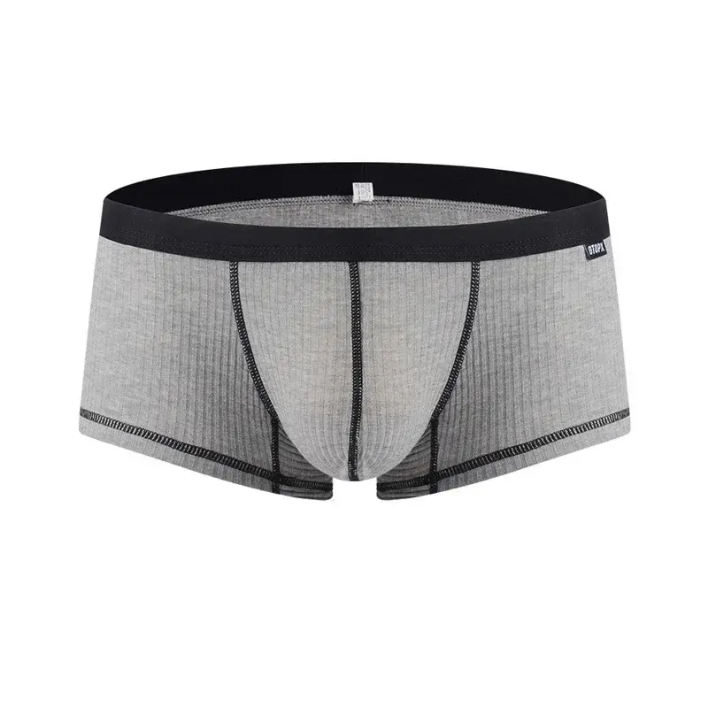 Erkek İç Giyim Kişiselleştirilmiş Tasarım Düşük Bel Boksörler Paketi Nefes Alabilir Tek Katmanlı U Dışbükey Kese Boxershorts Erkekler