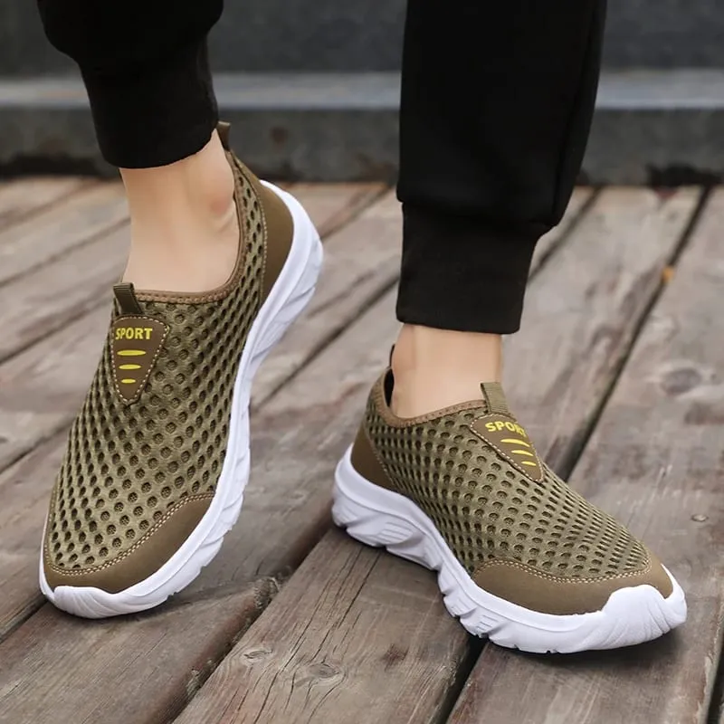 Letvægts mænd Fritidssko Åndbar Slip on Herre Casual sneakers Anti-slip mænds Flats Outdoor Walking Sko Størrelse 39-46