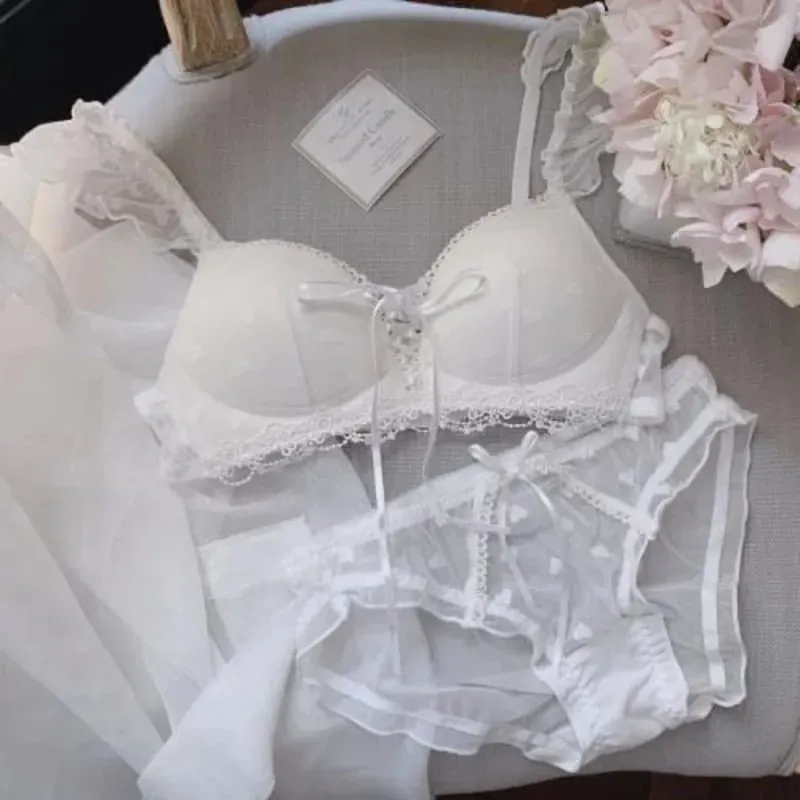 Cute German Style Bralette Set Wireless Lace Training Bra for Teens Sweet First Bra for Small Chest Comfortable Girls Lingerie — image 6