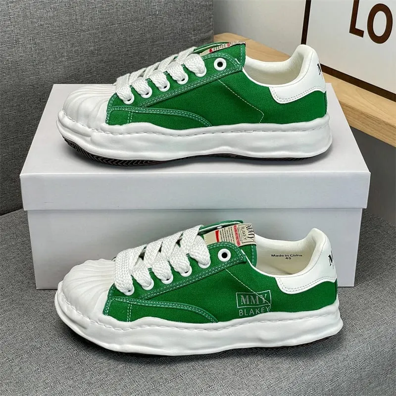 2026 New Men Women Skate Shoes Low Top Trendy Street Style Couple Sneakers Non-slip Wear Resistant Daily Footwear — image 9