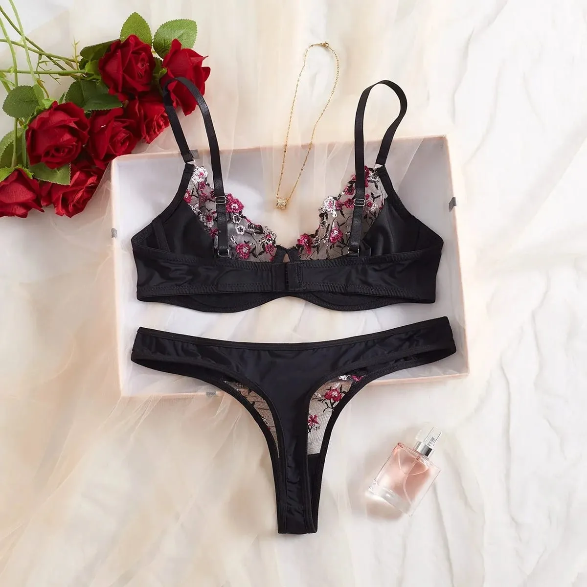 Sexy Womens Underwear Exotic Emotional Bra Set Embroidered Print Brassiere Lingerie Set Women's Push Up Thin Bralette suit — image 3