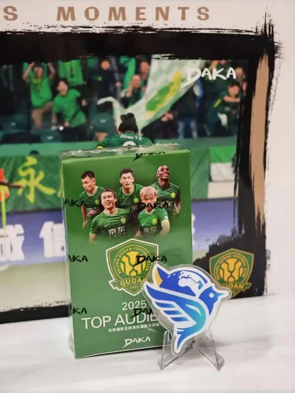 Genuine Original 2025 DAKA Real Madrid Star Cards Collection Box Limited Edition Numbered Signature Must-have for Fan Collecting — image 9