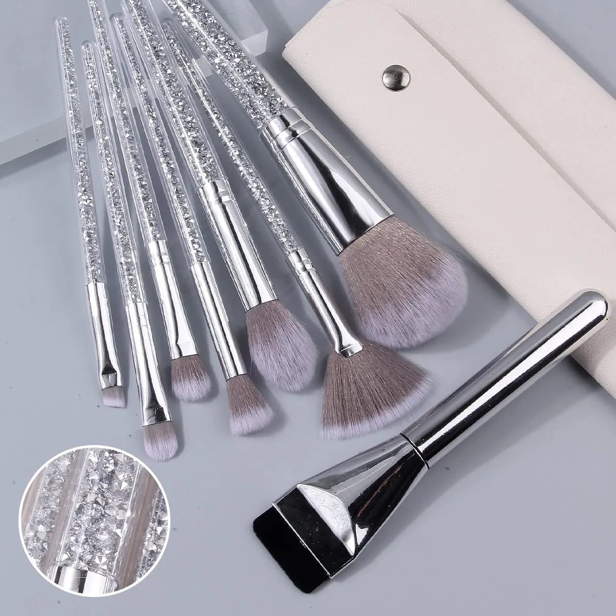 13PCS Silver Makeup Brush Set Plastic Transparency Diamond Handle Makeup Tool Set Makeup Gift Set Professional Makeup Brushes