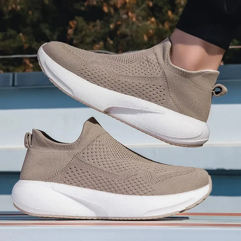Men Running Shoes Walking Shoes Sock Shoes Men Sneakers Slip On Loafers Sport Shoes Men Sneakers Casual Shoes Couple Shoes — image 2